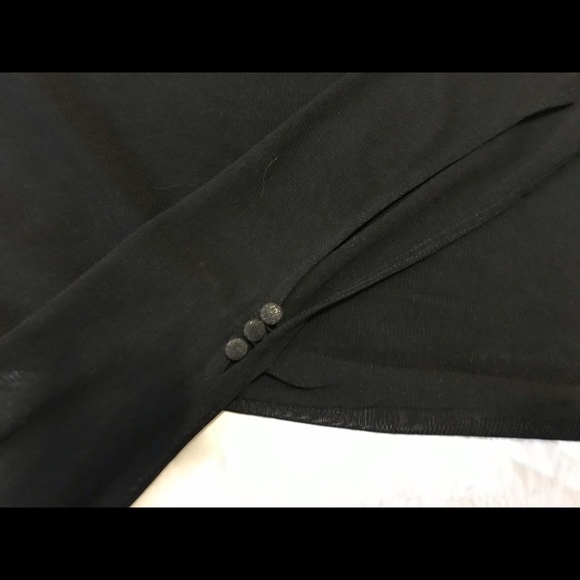 Shear mock neck blouse - Picture 4 of 4